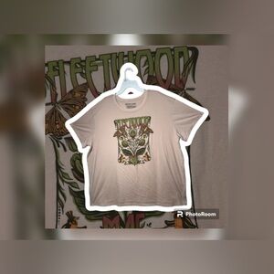 Fleetwood tee​